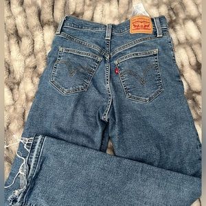 levi’s